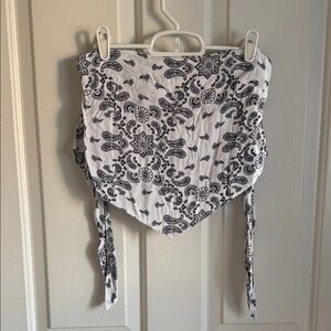 Hollister Black and White Paisley Bandana Top